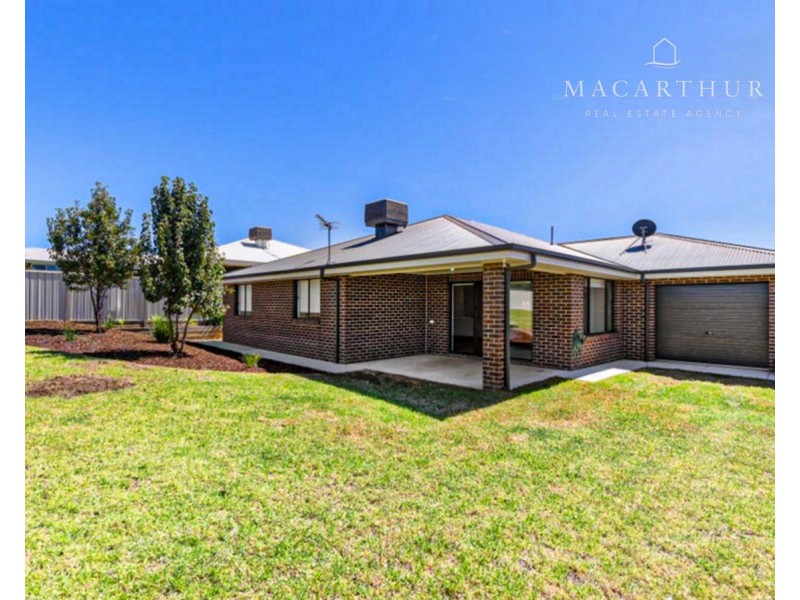 27 Alma Crescent, Estella NSW 2650