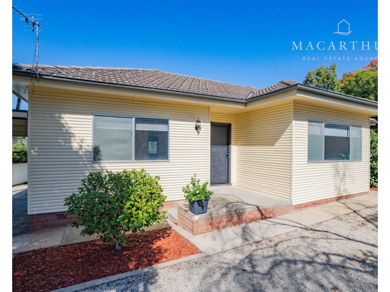 12 Ziegler Avenue, Kooringal NSW 2650