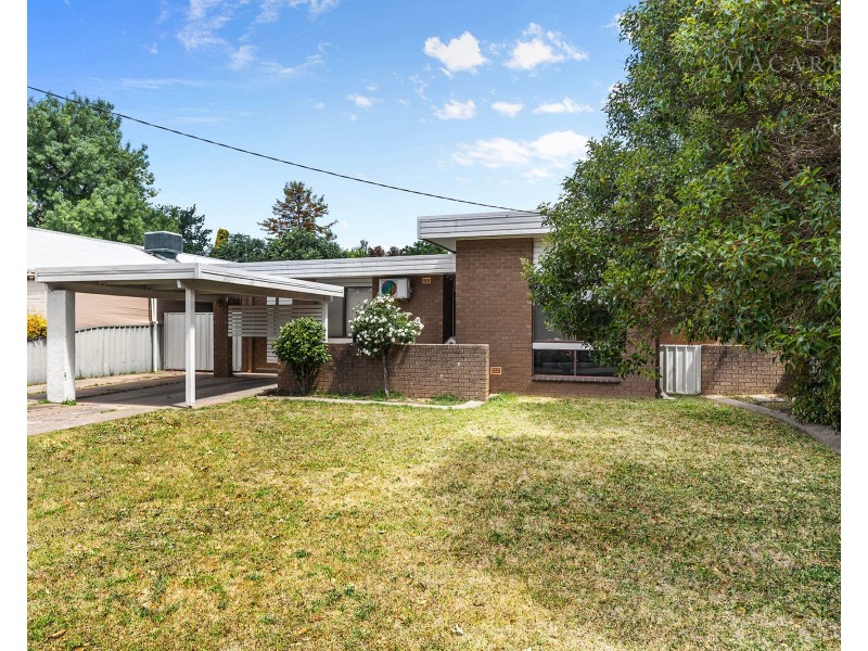99 Raye Street, Tolland NSW 2650