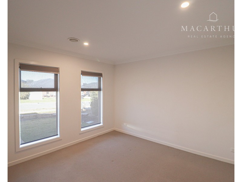 23 Charlton Street, Boorooma NSW 2650