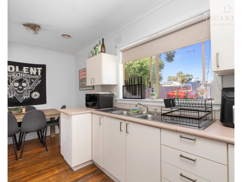 48 Jack Avenue, Mount Austin NSW 2650