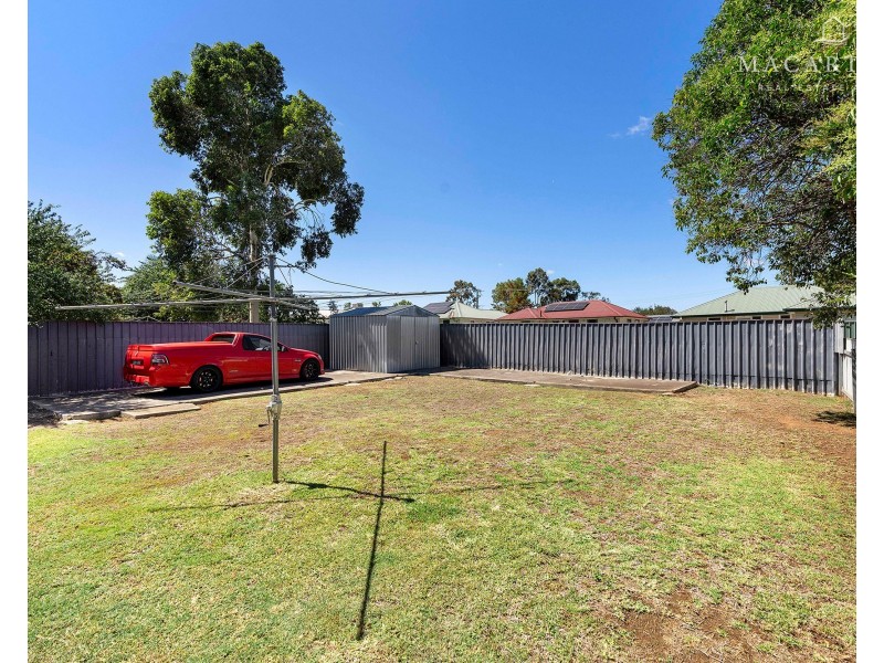 48 Jack Avenue, Mount Austin NSW 2650