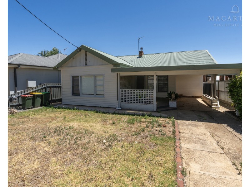 61 Urana Street, Turvey Park NSW 2650