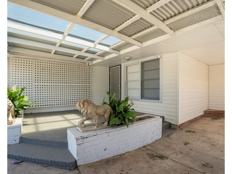 61 Urana Street, Turvey Park NSW 2650