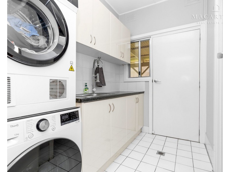 32 Northcott Parade, Mount Austin NSW 2650