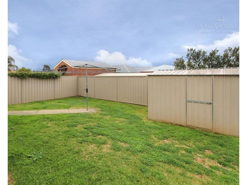 62 Paldi Crescent, Wagga Wagga NSW 2650