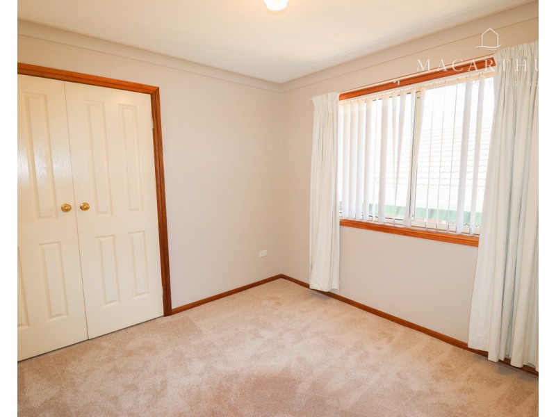 2/6 Randall Street, Kooringal NSW 2650