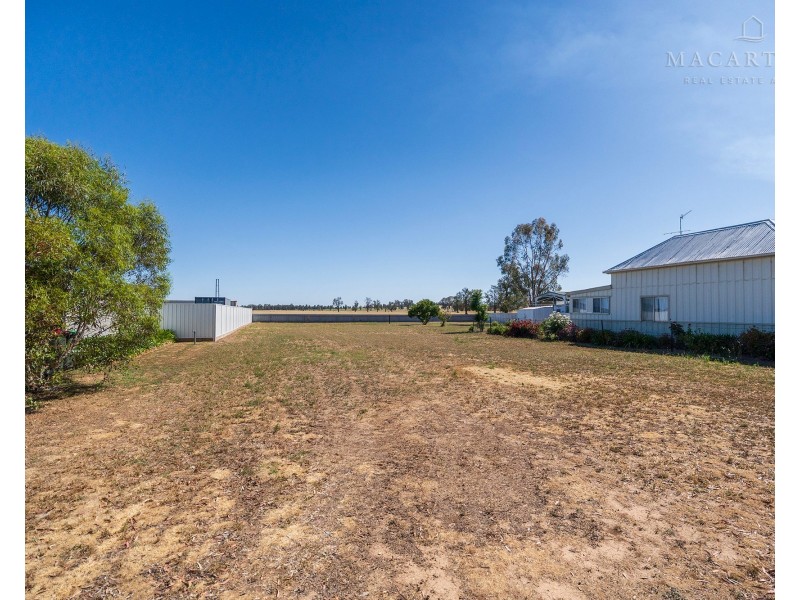 13 Queen Street, Yerong Creek NSW 2642
