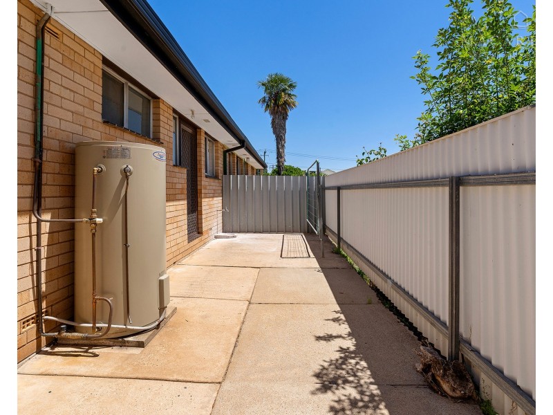 3/31-33 Lampe Avenue, Wagga Wagga NSW 2650