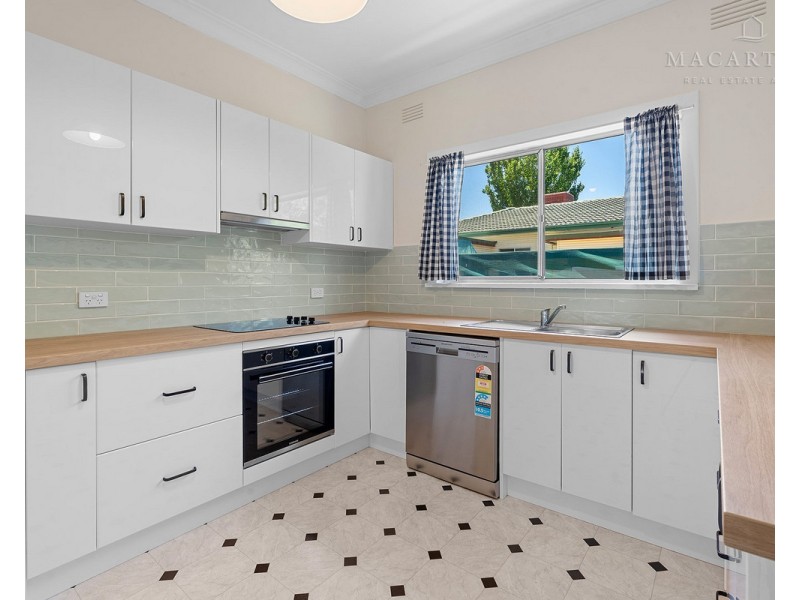 32 Boronia Street, Kooringal NSW 2650