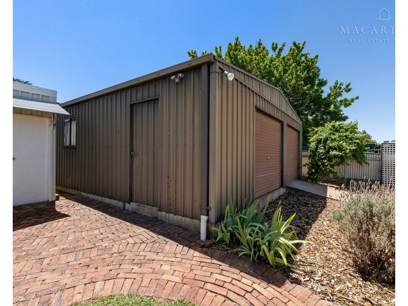 32 Boronia Street, Kooringal NSW 2650