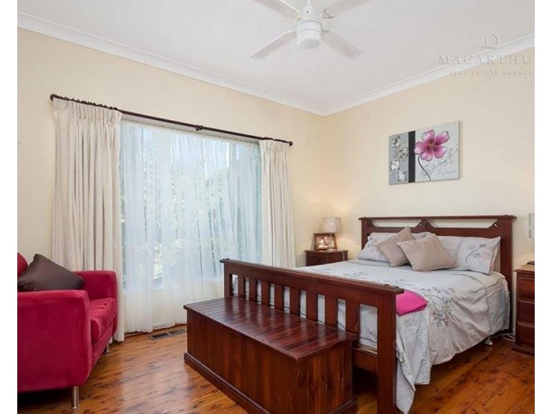 5 Bruce Street, Tolland NSW 2650