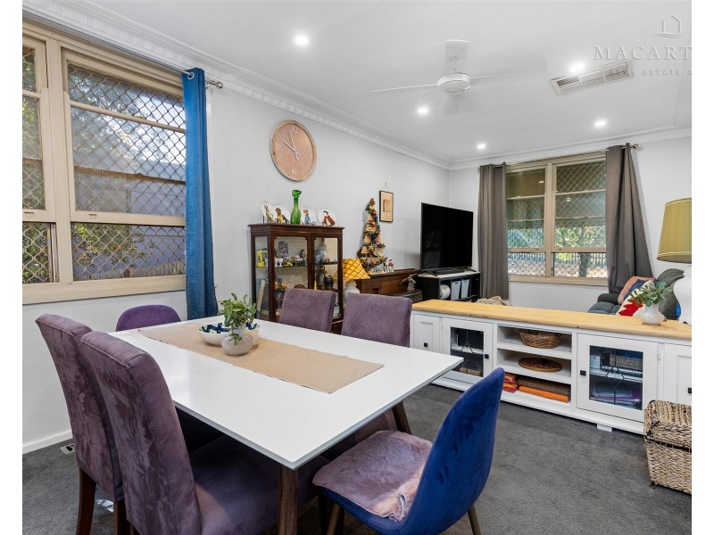 1 Margaret Avenue, Mount Austin NSW 2650