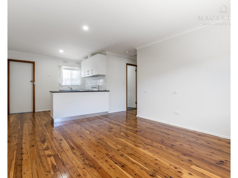 1/8 Higgins Avenue, Wagga Wagga NSW 2650