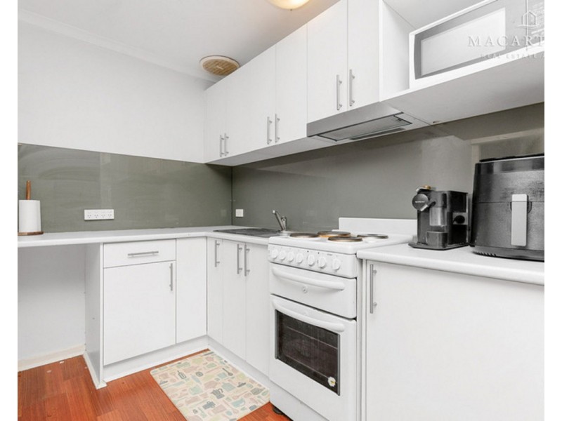 3/270 Fernleigh Road, Mount Austin NSW 2650