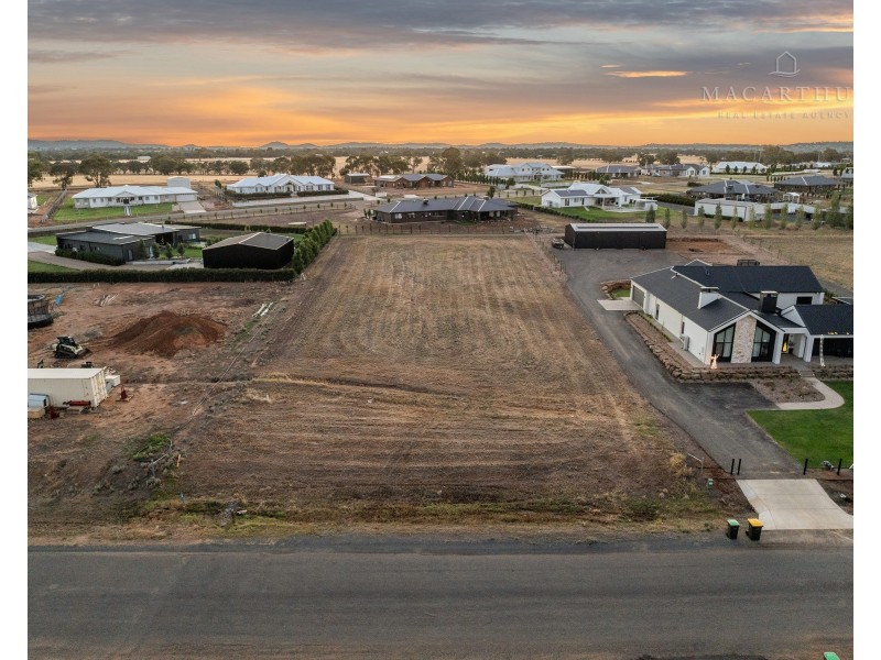 28 Golden Drive, Gumly Gumly NSW 2652