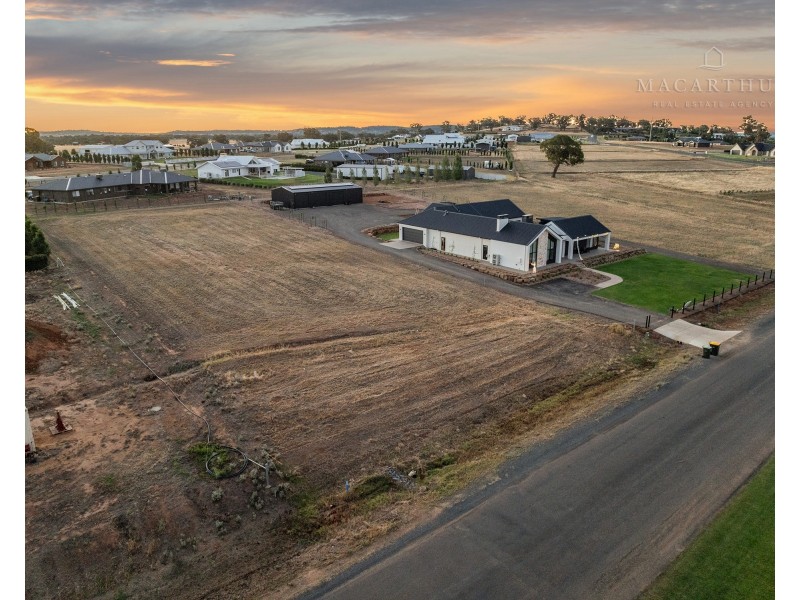 28 Golden Drive, Gumly Gumly NSW 2652