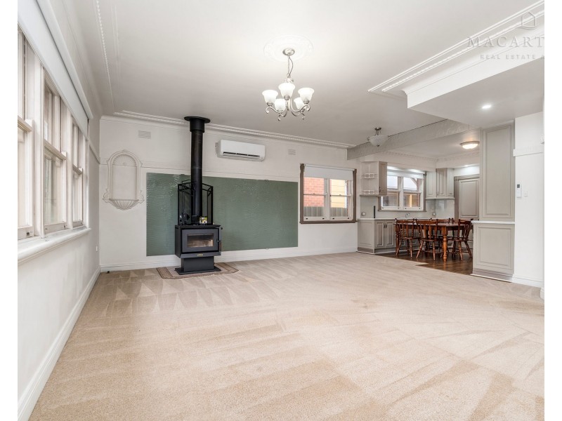 34 Heath Street, Turvey Park NSW 2650