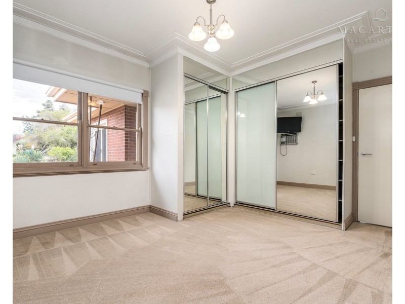 34 Heath Street, Turvey Park NSW 2650