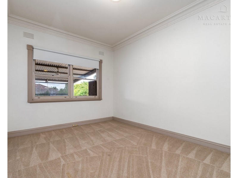 34 Heath Street, Turvey Park NSW 2650