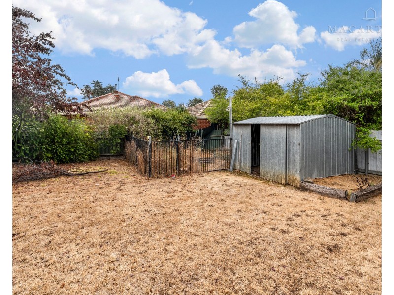 34 Heath Street, Turvey Park NSW 2650