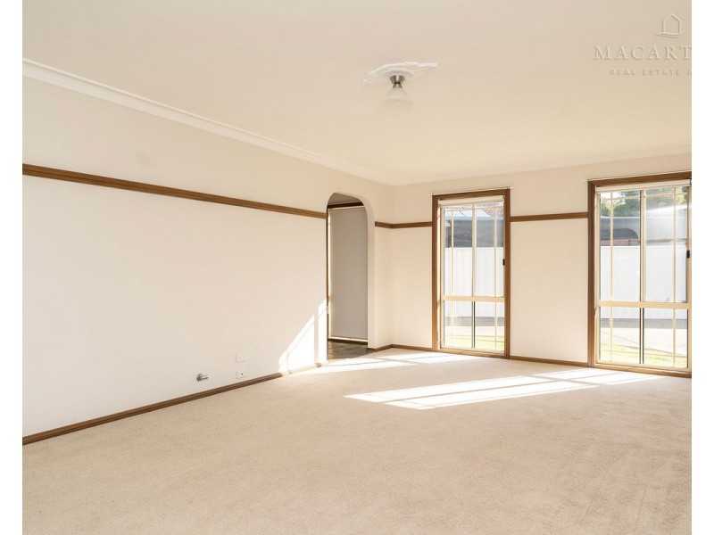 1/58 Cutler Avenue, Kooringal NSW 2650