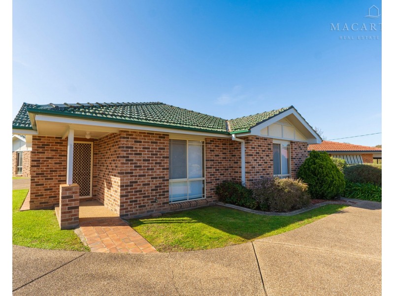 1/58 Cutler Avenue, Kooringal NSW 2650