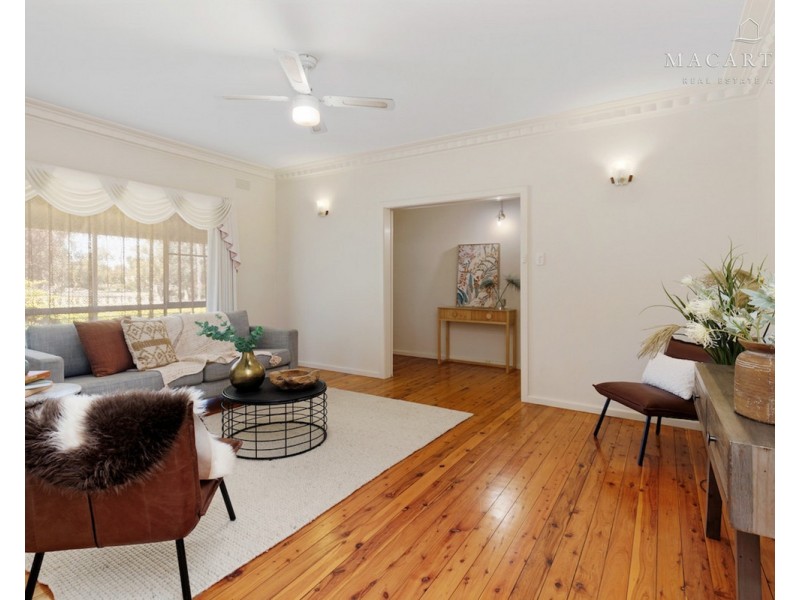 20 Boronia Street, Kooringal NSW 2650