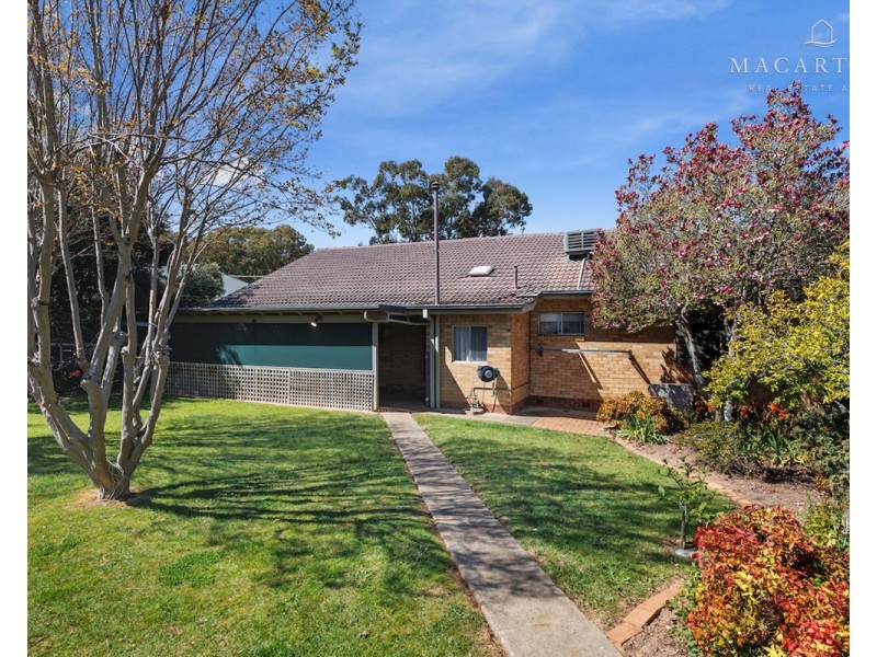 20 Boronia Street, Kooringal NSW 2650