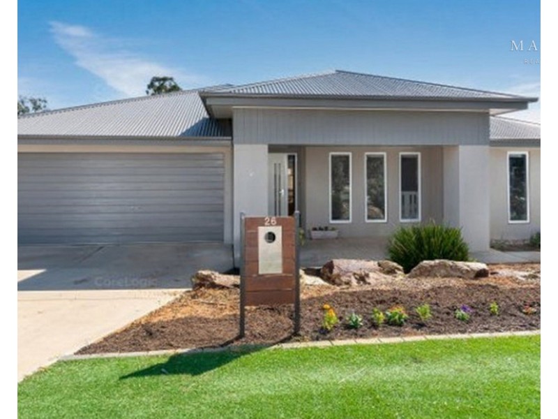 26 Barton Avenue, Lloyd NSW 2650