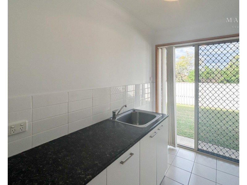 4 Pinnacle Place, Estella NSW 2650