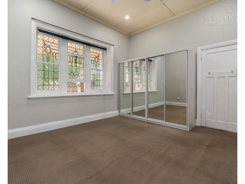 10 Fox Street, Wagga Wagga NSW 2650