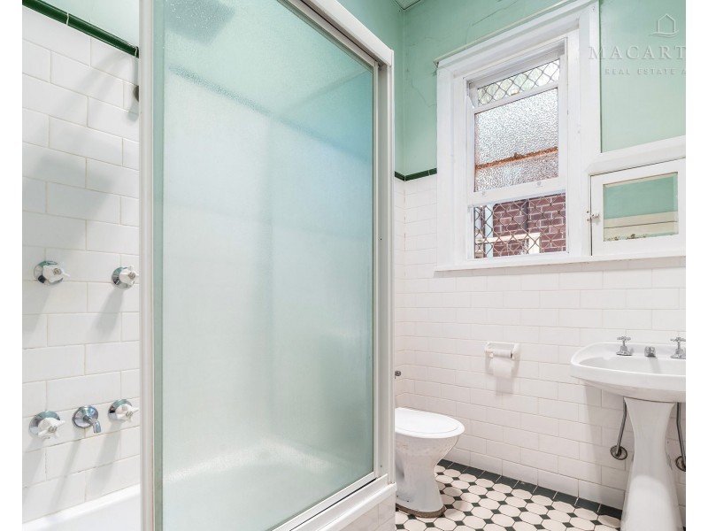 10 Fox Street, Wagga Wagga NSW 2650