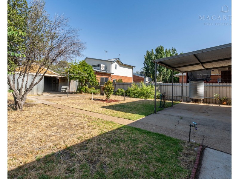10 Fox Street, Wagga Wagga NSW 2650