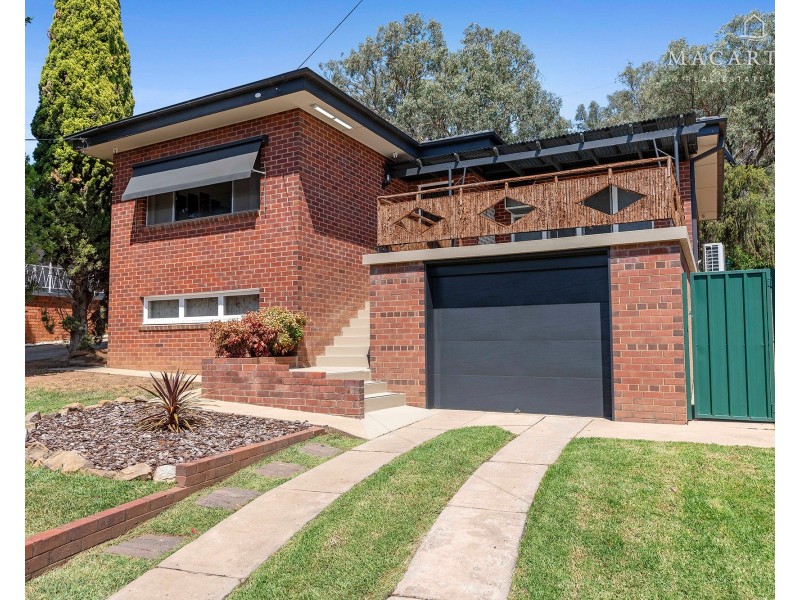 32 Warrawong Street, Kooringal NSW 2650