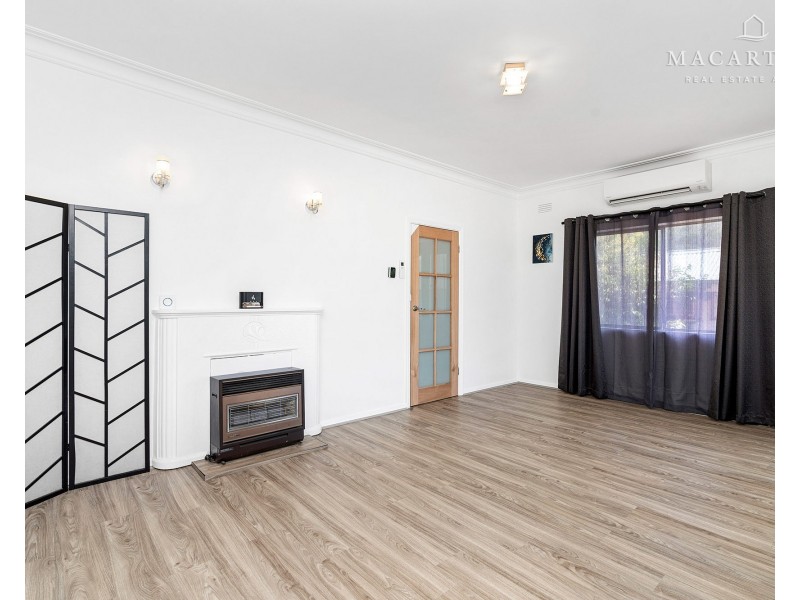 32 Warrawong Street, Kooringal NSW 2650