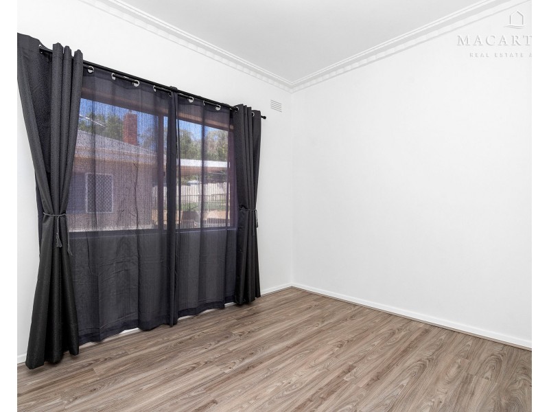 32 Warrawong Street, Kooringal NSW 2650