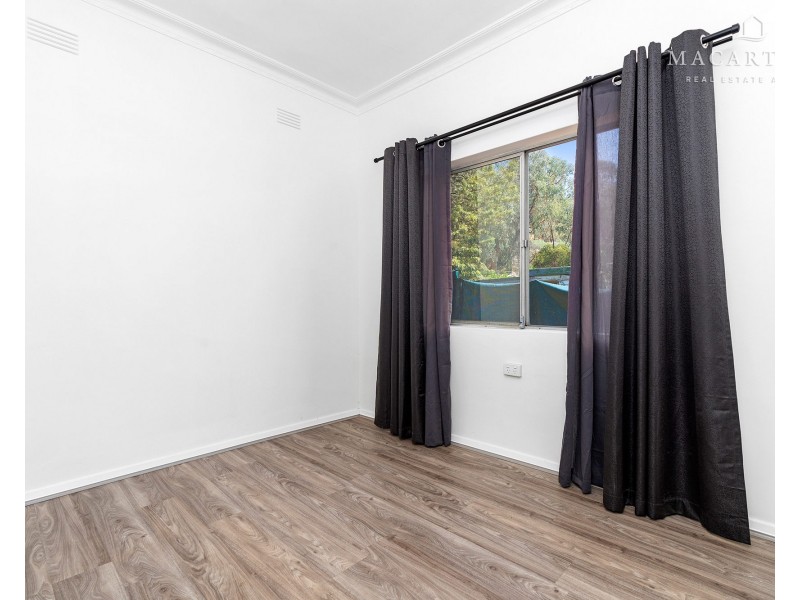 32 Warrawong Street, Kooringal NSW 2650