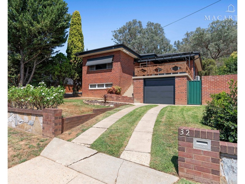 32 Warrawong Street, Kooringal NSW 2650