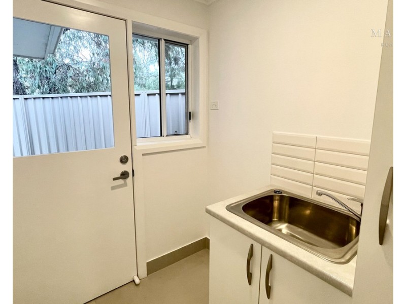 15 Trumper Street, Boorooma NSW 2650