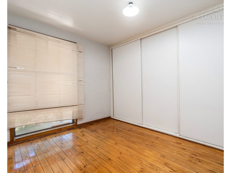 6 Callaghan Street, Ashmont NSW 2650