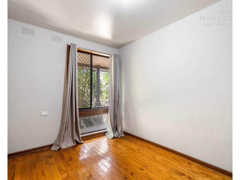 6 Callaghan Street, Ashmont NSW 2650
