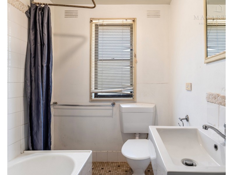 6 Callaghan Street, Ashmont NSW 2650