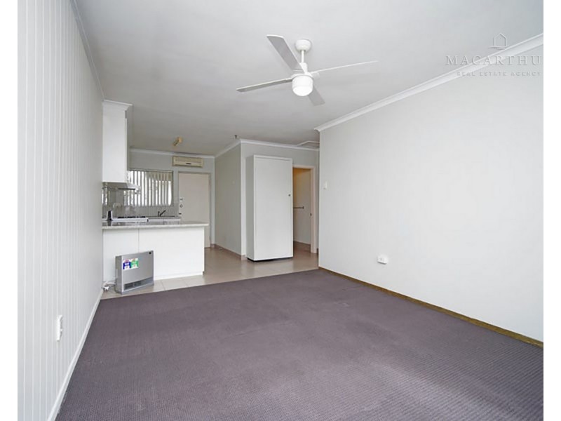 2/28 Higgins Avenue, Wagga Wagga NSW 2650