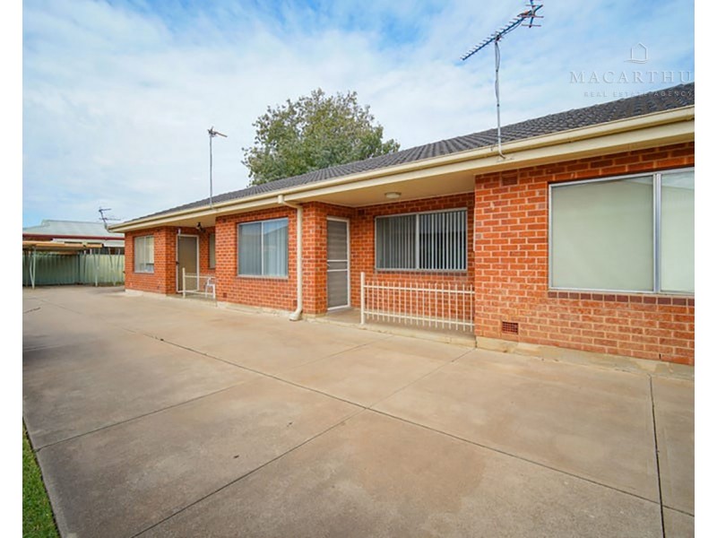 2/28 Higgins Avenue, Wagga Wagga NSW 2650