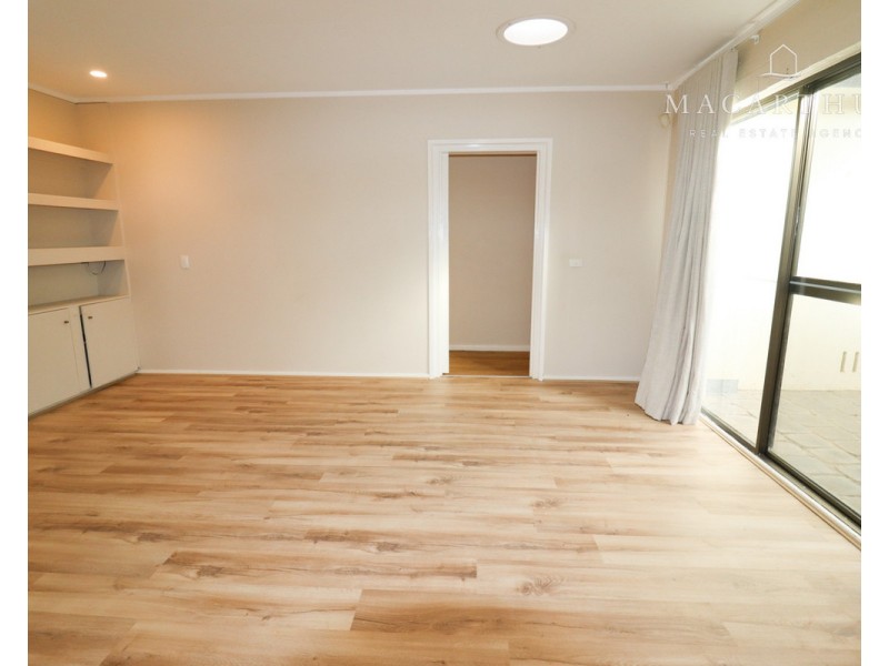 48 Wilks Avenue, Kooringal NSW 2650