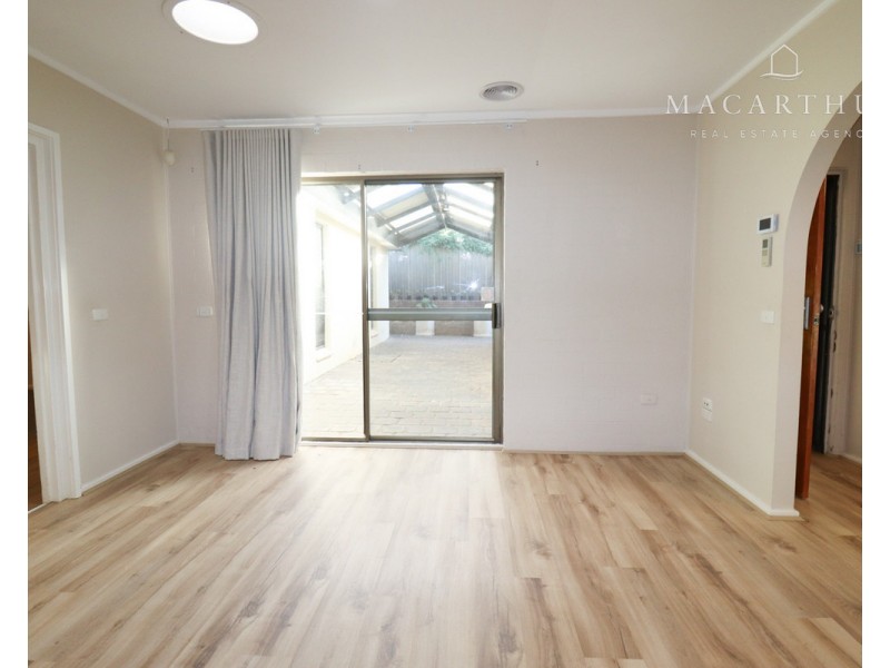 48 Wilks Avenue, Kooringal NSW 2650