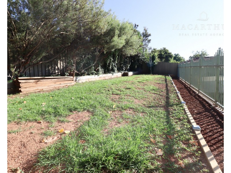 48 Wilks Avenue, Kooringal NSW 2650