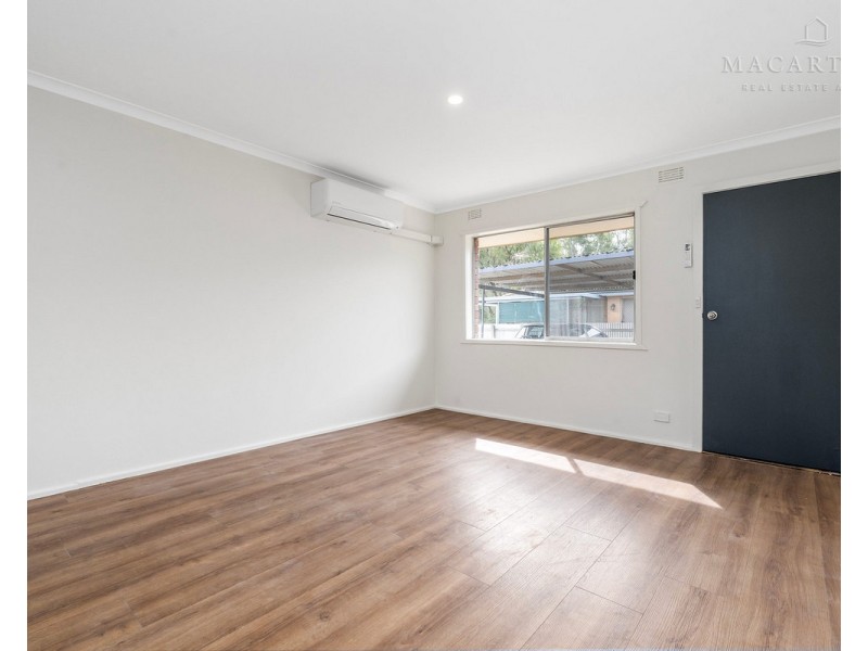 2/8 Higgins Avenue, Wagga Wagga NSW 2650