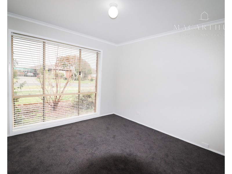 42 Dunn Avenue, Forest Hill NSW 2651